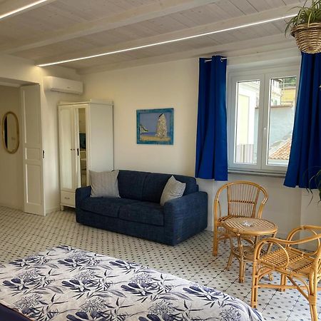Casa Vacanze Penelope Пиццо Экстерьер фото