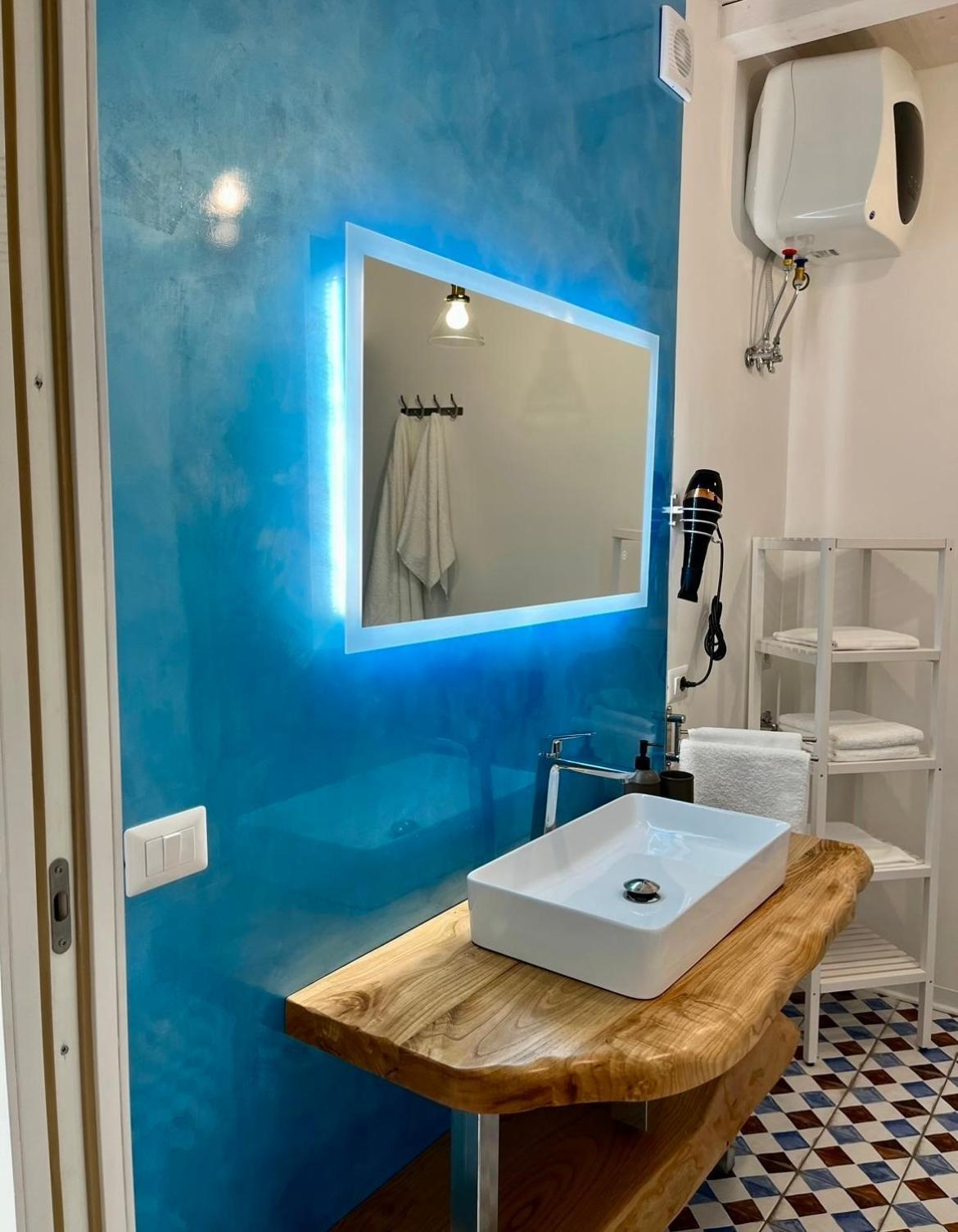Casa Vacanze Penelope Пиццо Экстерьер фото