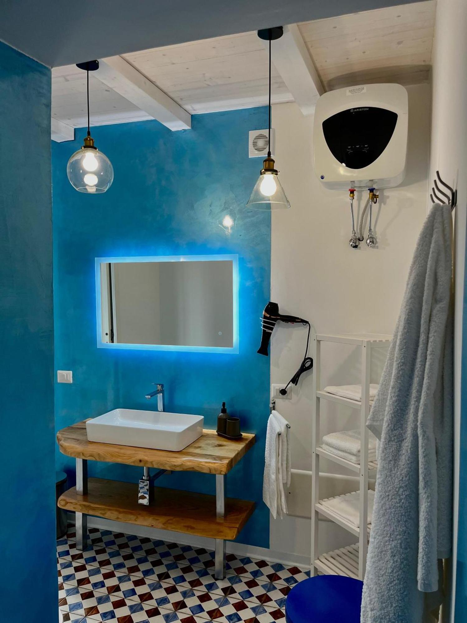 Casa Vacanze Penelope Пиццо Экстерьер фото