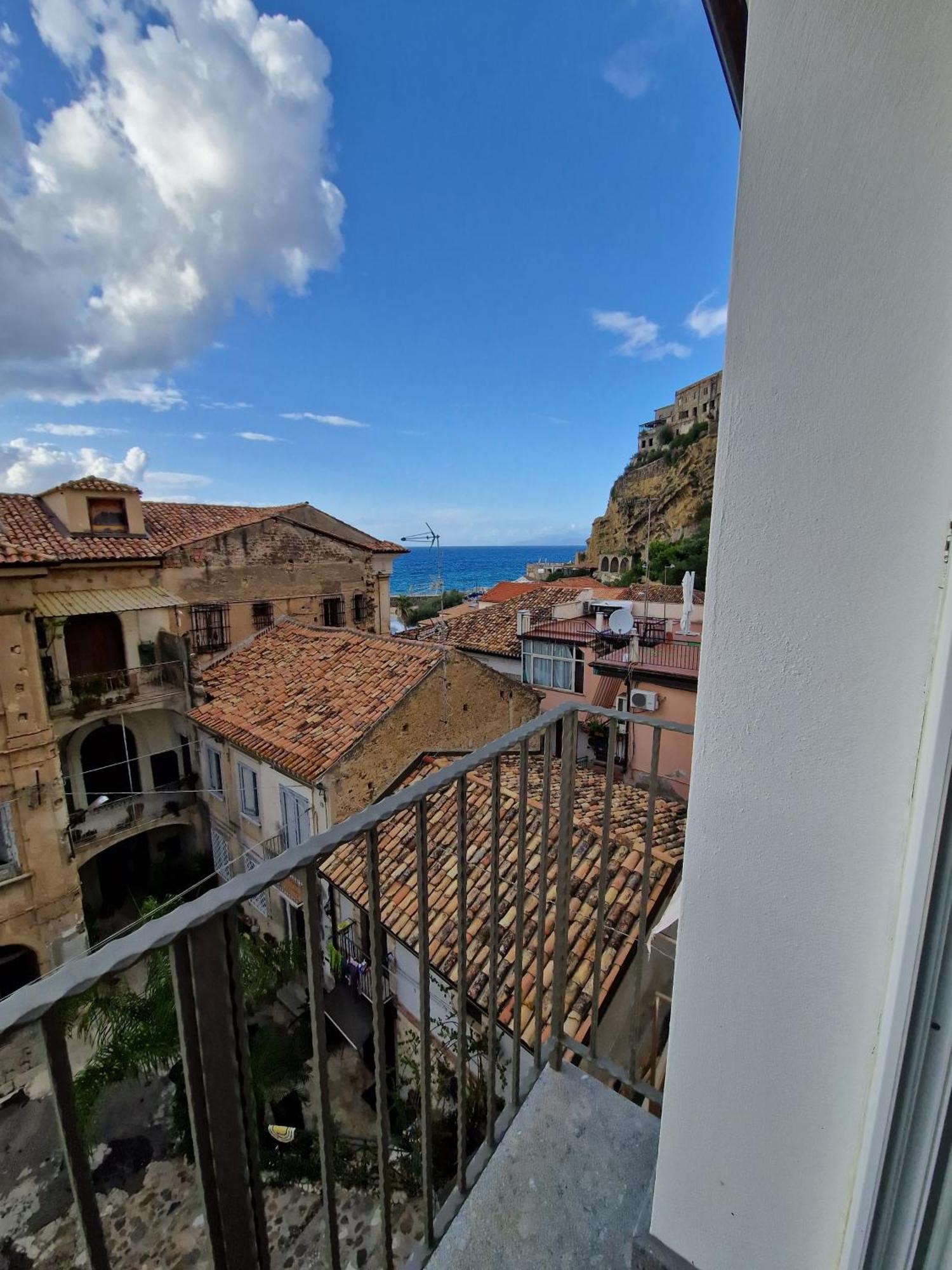 Casa Vacanze Penelope Пиццо Экстерьер фото