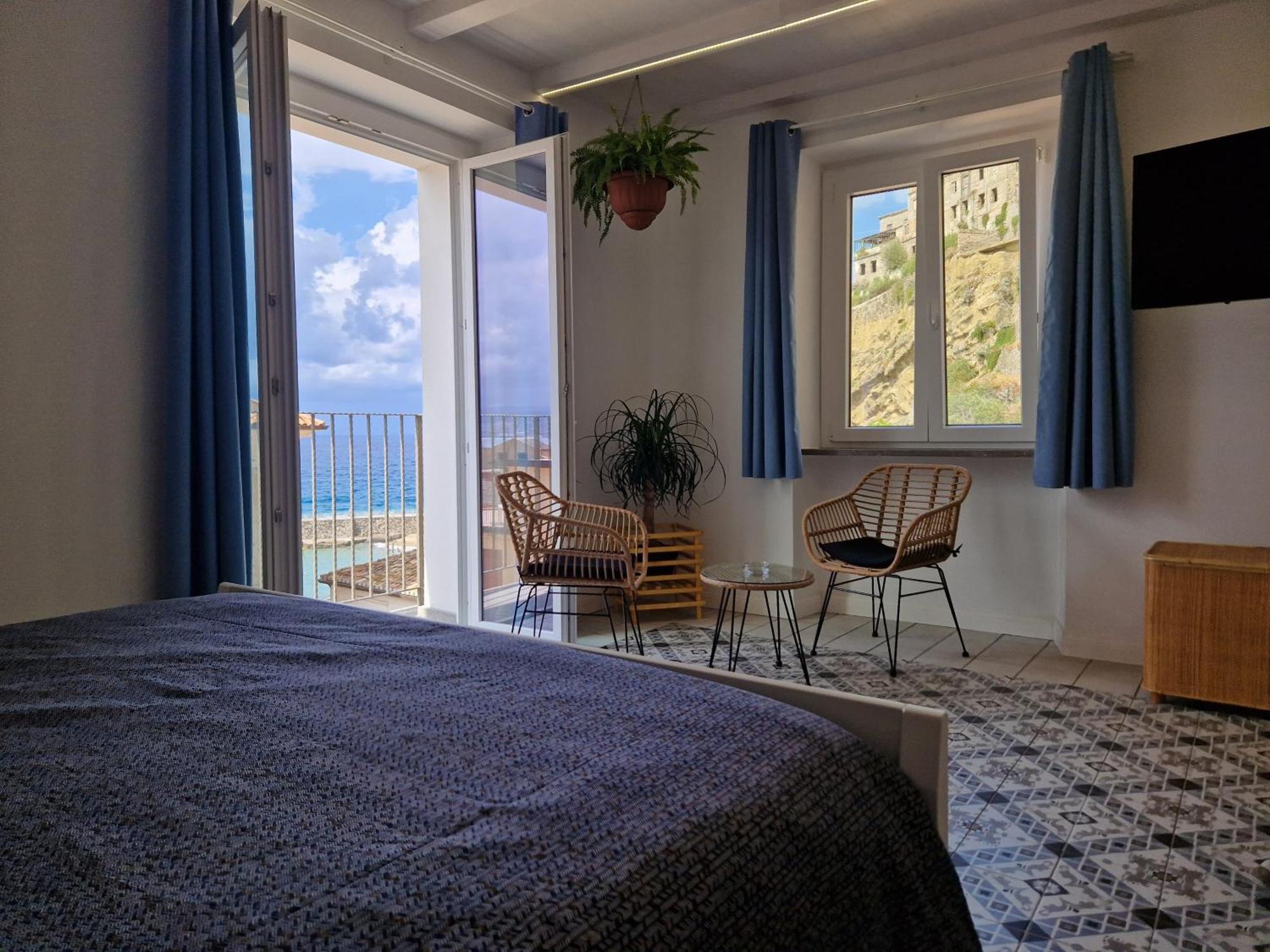 Casa Vacanze Penelope Пиццо Экстерьер фото